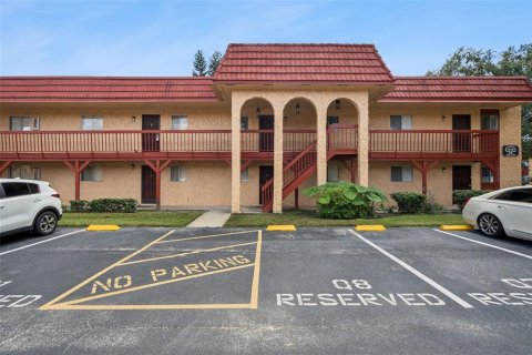 Condo in Orlando, Florida, 2 bedrooms  № 2383470