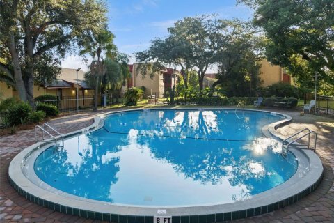 Condo in Orlando, Florida, 2 bedrooms № 2383470 - photo 28