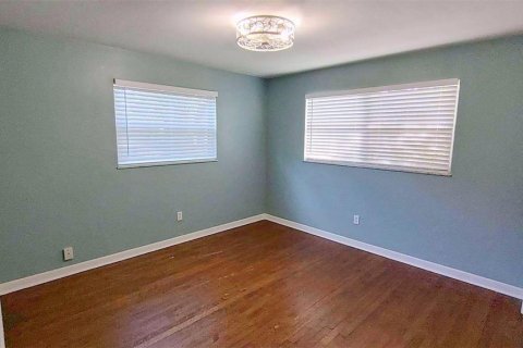 Villa ou maison à louer à Largo, Floride: 3 chambres, 135.82 m2 № 2380825 - photo 14