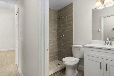 Apartamento en alquiler en Kissimmee, Florida, 3 dormitorios, 104.24 m2 № 1870274 - foto 24