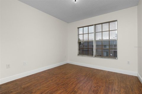 Apartamento en alquiler en Kissimmee, Florida, 3 dormitorios, 104.24 m2 № 1870274 - foto 13