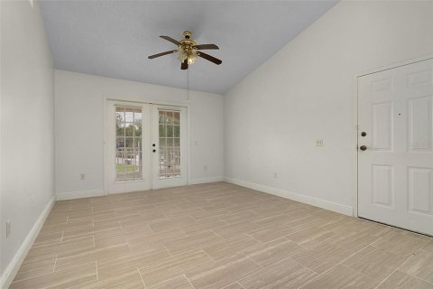 Apartamento en alquiler en Kissimmee, Florida, 3 dormitorios, 104.24 m2 № 1870274 - foto 10
