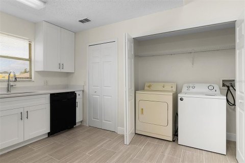 Apartamento en alquiler en Kissimmee, Florida, 3 dormitorios, 104.24 m2 № 1870274 - foto 7