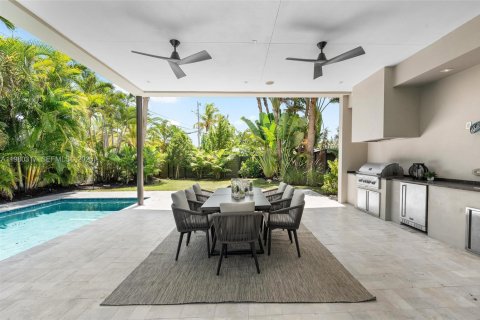 Villa ou maison à vendre à Fort Lauderdale, Floride: 5 chambres, 401.8 m2 № 2049514 - photo 13