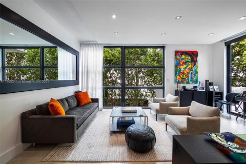 Condominio en venta en Miami Beach, Florida, 4 dormitorios, 200.95 m2 № 1749931 - foto 1