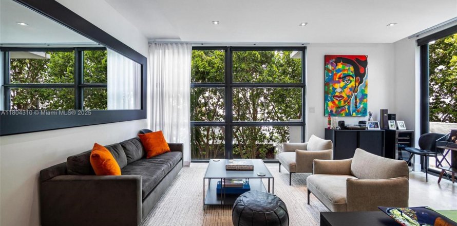 Condominio en Miami Beach, Florida, 4 dormitorios  № 1749931