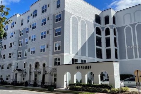 Condo in Orlando, Florida, 2 bedrooms  № 2196529 - photo 10