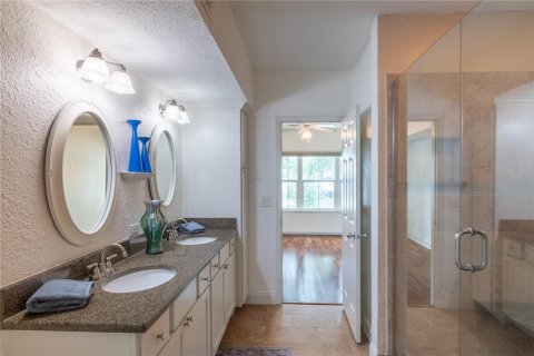 Condo in Orlando, Florida, 2 bedrooms  № 2196529 - photo 5