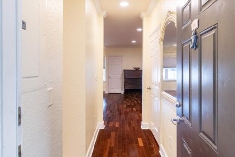Condo in Orlando, Florida, 2 bedrooms  № 2196529 - photo 13