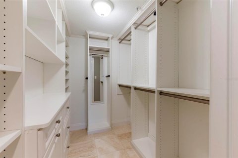 Купить кондоминиум в Палм-Харбор, Флорида 9 комнат, 112.41м2, № 1916659 - фото 11