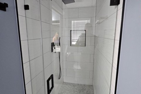 House in Jupiter, Florida 3 bedrooms, 131.55 sq.m. № 1155883 - photo 1