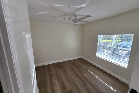 Appartement à louer à Tavares, Floride: 2 chambres, 57.97 m2 № 1865877 - photo 6