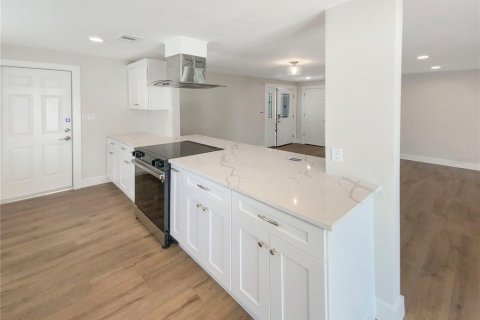 Casa en venta en New Port Richey, Florida, 3 dormitorios, 150.69 m2 № 1803855 - foto 14