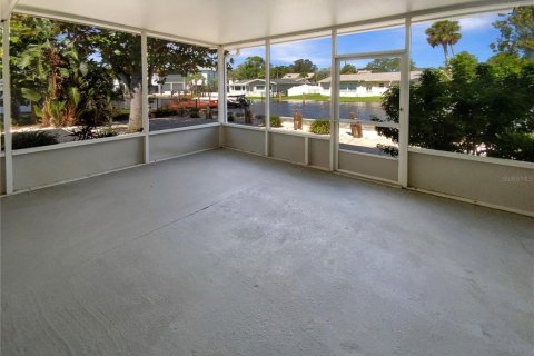 Casa en venta en New Port Richey, Florida, 3 dormitorios, 150.69 m2 № 1803855 - foto 29
