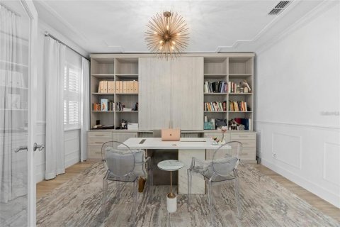 Casa en venta en Orlando, Florida, 5 dormitorios, 354.42 m2 № 2144138 - foto 14