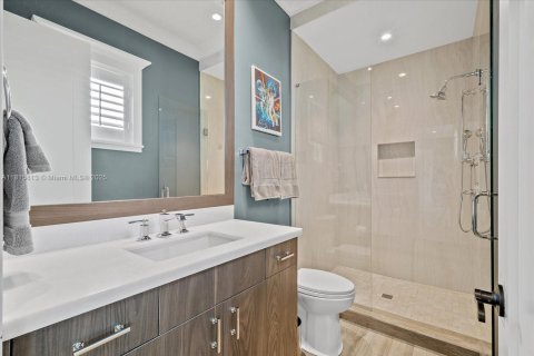 Casa en venta en Port St. Lucie, Florida, 6 dormitorios, 1039.48 m2 № 1961259 - foto 25