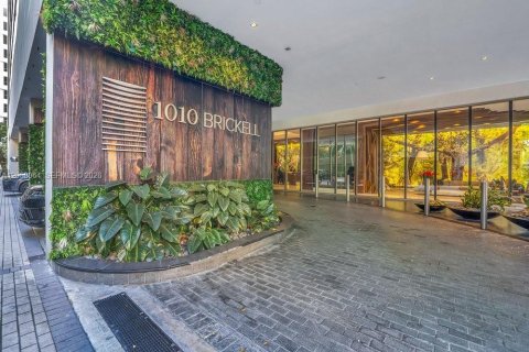 Studio à Condo à Miami, Floride  № 2169223