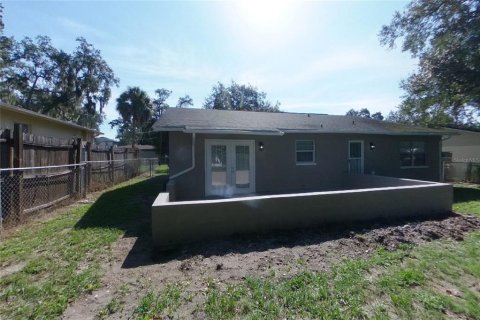 Villa ou maison à louer à Tampa, Floride: 4 chambres, 155.33 m2 № 2386700 - photo 14