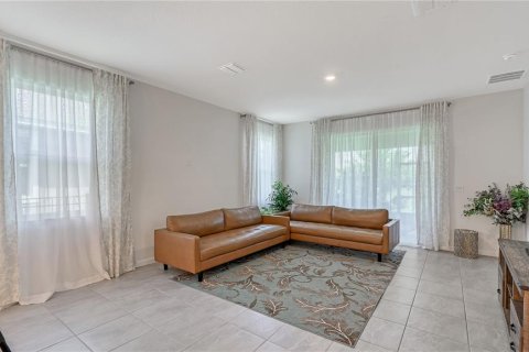 House in Parrish, Florida 4 bedrooms, 219.99 sq.m. № 2126977 - photo 7