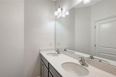 House in Parrish, Florida 4 bedrooms, 219.99 sq.m. № 2126977 - photo 28