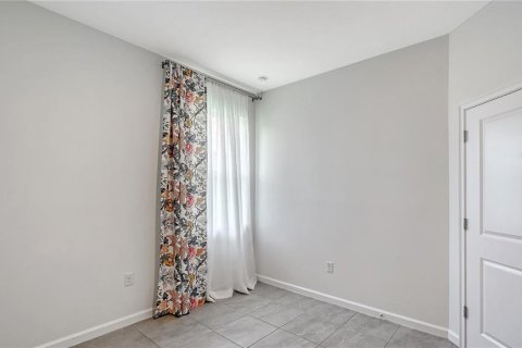 House in Parrish, Florida 4 bedrooms, 219.99 sq.m. № 2126977 - photo 26