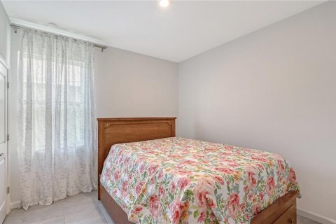 House in Parrish, Florida 4 bedrooms, 219.99 sq.m. № 2126977 - photo 21
