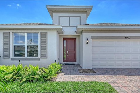 House in Parrish, Florida 4 bedrooms, 219.99 sq.m. № 2126977 - photo 2