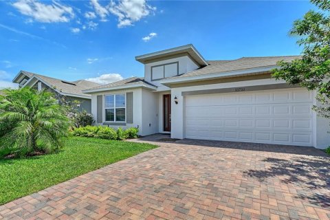 House in Parrish, Florida 4 bedrooms, 219.99 sq.m. № 2126977