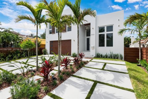Villa ou maison à louer à Fort Lauderdale, Floride: 5 chambres, 264.77 m2 № 2063434 - photo 3
