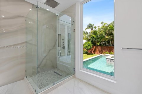 Villa ou maison à louer à Fort Lauderdale, Floride: 5 chambres, 264.77 m2 № 2063434 - photo 17