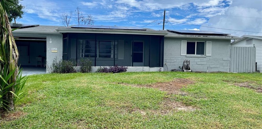 Villa ou maison à New Port Richey, Floride 3 chambres, 115.94 m2 № 2377995