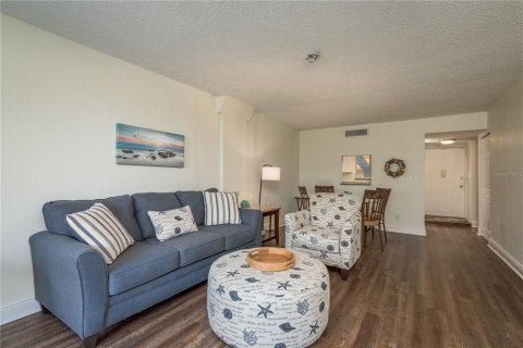 Copropriété à vendre à Tarpon Springs, Floride: 2 chambres, 78.97 m2 № 1547526 - photo 11