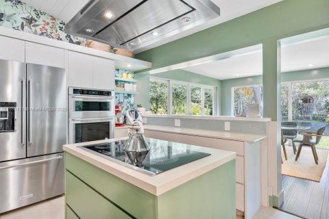 Casa en venta en Miami, Florida, 3 dormitorios, 253.53 m2 № 1891919 - foto 13