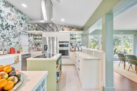 Casa en venta en Miami, Florida, 3 dormitorios, 253.53 m2 № 1891919 - foto 11