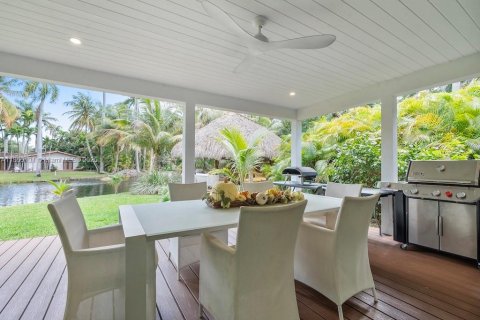 Casa en venta en Miami, Florida, 3 dormitorios, 253.53 m2 № 1891919 - foto 19