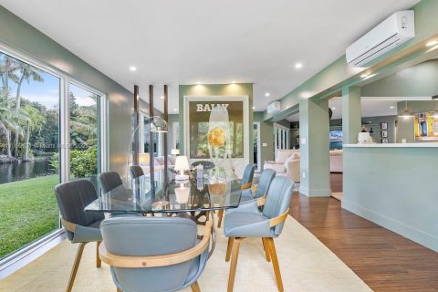 Casa en venta en Miami, Florida, 3 dormitorios, 253.53 m2 № 1891919 - foto 17