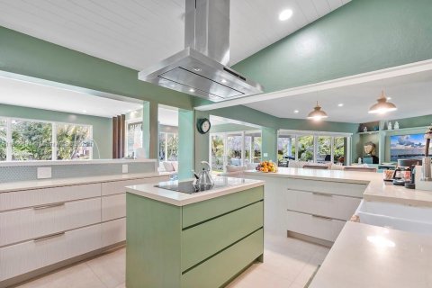 Casa en venta en Miami, Florida, 3 dormitorios, 253.53 m2 № 1891919 - foto 12