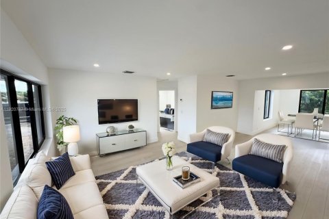 Villa ou maison à vendre à Miami Gardens, Floride: 3 chambres, 115.94 m2 № 1975174 - photo 7