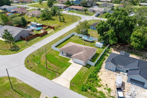 House in Ocala, Florida 3 bedrooms, 126.35 sq.m. № 1809510 - photo 21