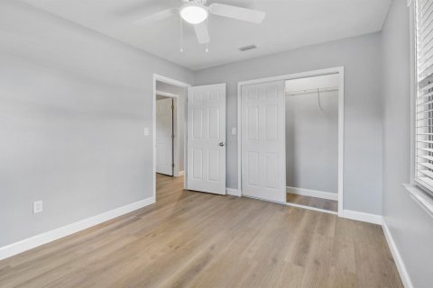 Casa en venta en Vero Beach, Florida, 2 dormitorios, 86.4 m2 № 2247205 - foto 18