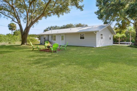 Casa en venta en Vero Beach, Florida, 2 dormitorios, 86.4 m2 № 2247205 - foto 5
