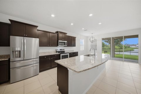 Villa ou maison à vendre à Palmetto, Floride: 3 chambres, 171.31 m2 № 2405416 - photo 13