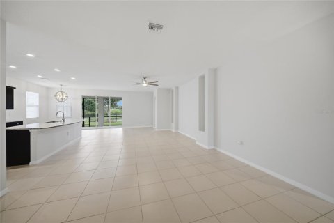 Villa ou maison à vendre à Palmetto, Floride: 3 chambres, 171.31 m2 № 2405416 - photo 5