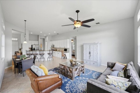 Villa ou maison à vendre à Port St. Lucie, Floride: 4 chambres, 273.41 m2 № 2428488 - photo 11