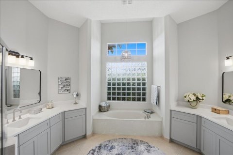 Villa ou maison à vendre à Port St. Lucie, Floride: 4 chambres, 273.41 m2 № 2428488 - photo 21