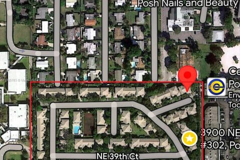 Condo in Pompano Beach, Florida, 2 bedrooms  № 1955801 - photo 11