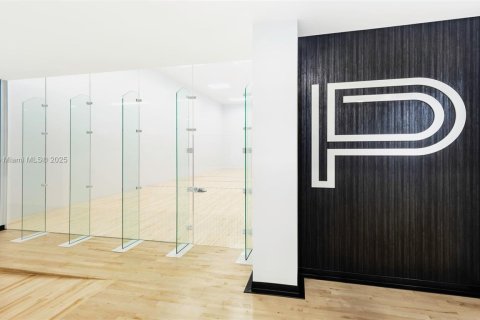 Condominio en venta en Miami, Florida, 1 dormitorio, 109.44 m2 № 1948472 - foto 28