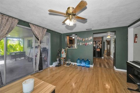 House in Holiday, Florida 2 bedrooms, 110.46 sq.m. № 2157694 - photo 17