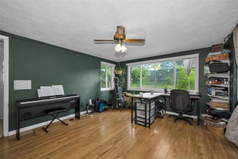 House in Holiday, Florida 2 bedrooms, 110.46 sq.m. № 2157694 - photo 16