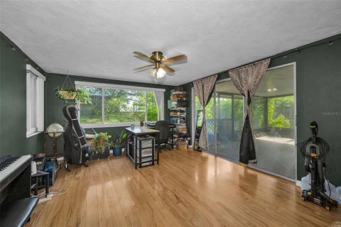 House in Holiday, Florida 2 bedrooms, 110.46 sq.m. № 2157694 - photo 15